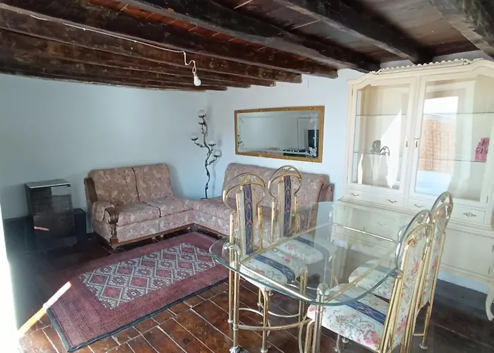 Uluru منزل ريفي Fuentelcésped